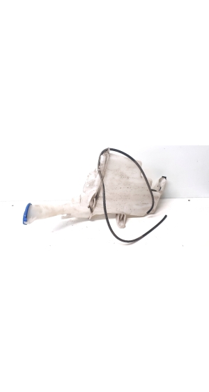 Hyundai i30 (2011–2017) Front washer fluid reservoir 98610A6000 - 2
