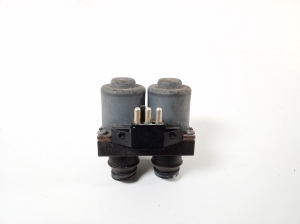   Cabin shoulder valve 