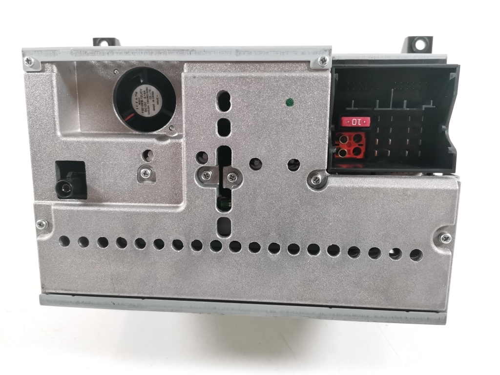 MERCEDES-BENZ SLK-Class R171 (2004-2011) Musikafspiller med GPS A1718200286, A1718200586, A1718200786 21021955