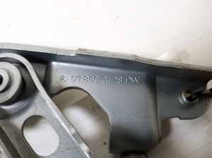 Mercedes Benz SLK-Class 171 (2004–2011) Hood hinge A1718800128 - 3