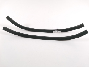 Mercedes Benz SLK-Class 171 (2004–2011) Esiukse tihenduskumm A1716970151 - 2