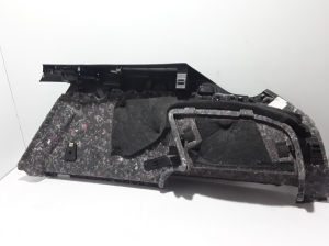 VOLVO V90 (2016–2026) Trunk side trim panel 31675184 - 3