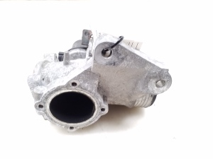  EGR valve 