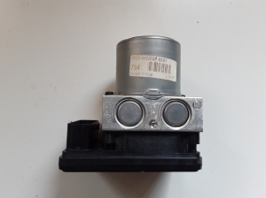 ABS unit - 58900D7940