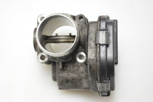  Accelerator valve 