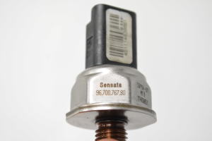 Ford Fiesta VI (2008–2017) Fuel rail pressure sensor 9670076780 - 2