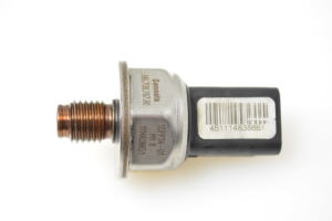 Fuel rail pressure sensor - 9670076780