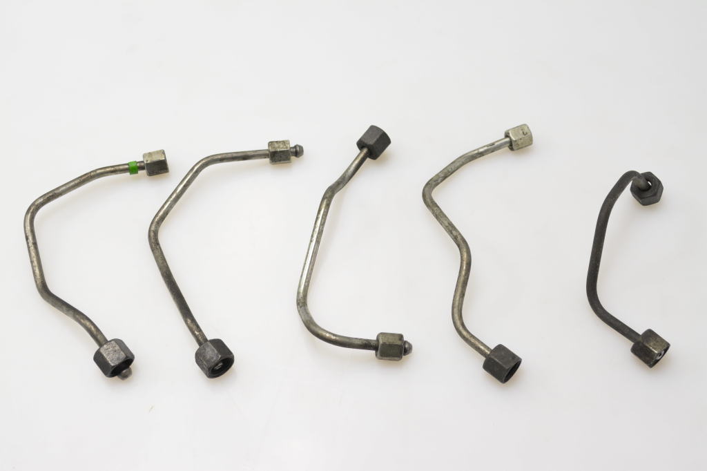 Used Ford Focus Fuel injector tubes