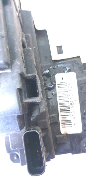 Hyundai Santa Fe (2006–2012) Rear side door lock 7202635Q19 - 3
