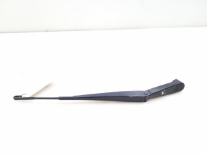  Windshield wiper blade 