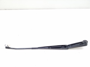  Windshield wiper blade 