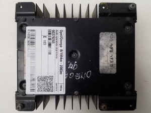 Opel Omega B (1994–2003) Audio amplifier 90379266 - 2