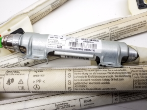 Mercedes Benz C-Class 204 (2007–2014) Katuse turvapadi A2048600705 - 2