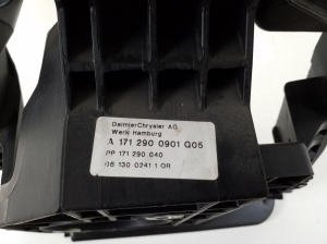 Mercedes Benz SLK-Class 171 (2004–2011) Piduripedaal A1712901318 - 4