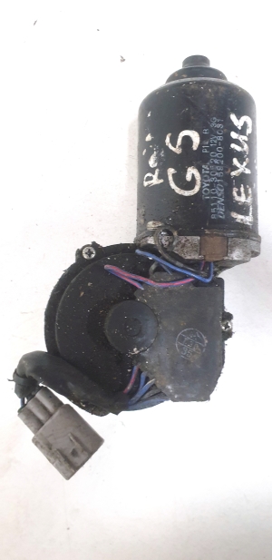 LEXUS GS (2005–2011) Scheibenwischermotor vorne 8511030520 - 2
