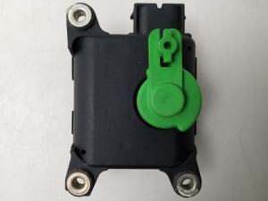 AUDI A4 B5 (1994–2001) Stellmotor Heizungsklappe 0132801209 - 2