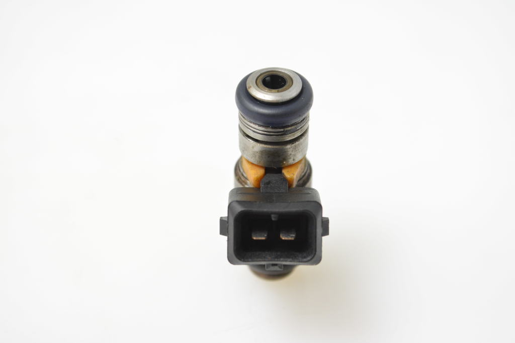 Used FIAT Punto Fuel injector IWP160