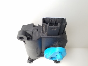 Volkswagen Touran I (2003–2010) Stellmotor Heizungsklappe 0132801343 - 4