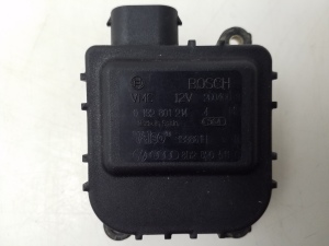 Stellmotor Heizungsklappe - 0132801214