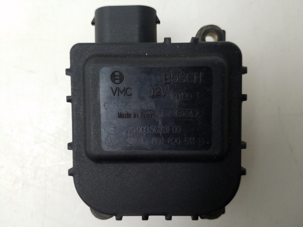 Volkswagen Passat B5 (1997–2005) Stellmotor Heizungsklappe 0132801149 Volkswagen Passat B5 (1997–2005) Stellmotor Heizungsklappe 0132801149