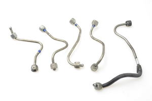 Fuel injector lines