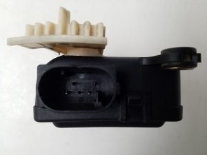 Citroen C5 I (2001–2008) Heater flap actuator 0132801217 - 3