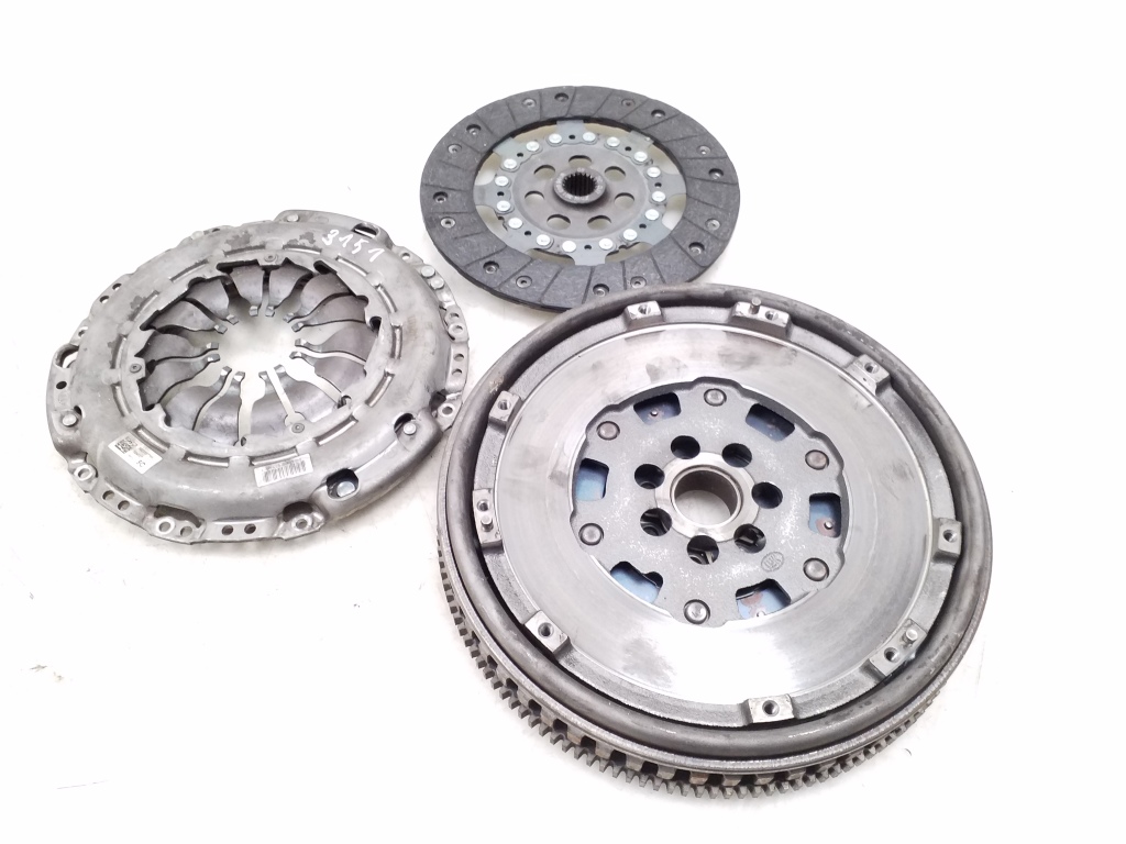 Used NISSAN Qashqai Clutch and its parts