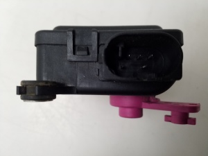Volkswagen Golf IV (1997–2003) Stellmotor Heizungsklappe 0132801213 - 2