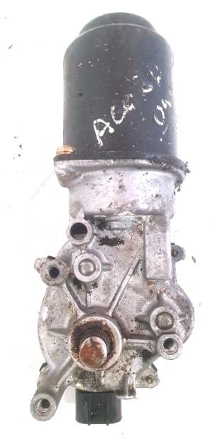 Scheibenwischermotor vorne