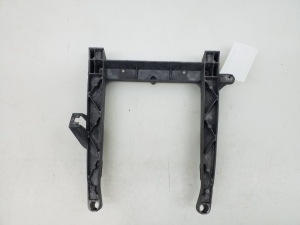 Mercedes Benz CLS-Class 219 (2004–2010) Sonstiger Halter A2116200786 - 3