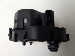 BMW 5 SERIES E60 (2003–2010) Salongi soojenduse klapi mootor 6942987 - 3