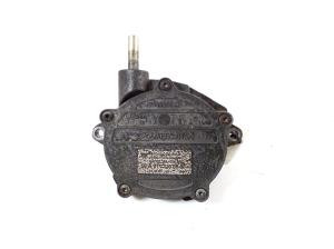 Mercedes Benz SLK-Class 171 (2004–2011) Vaakumpump A2712300965 - 2