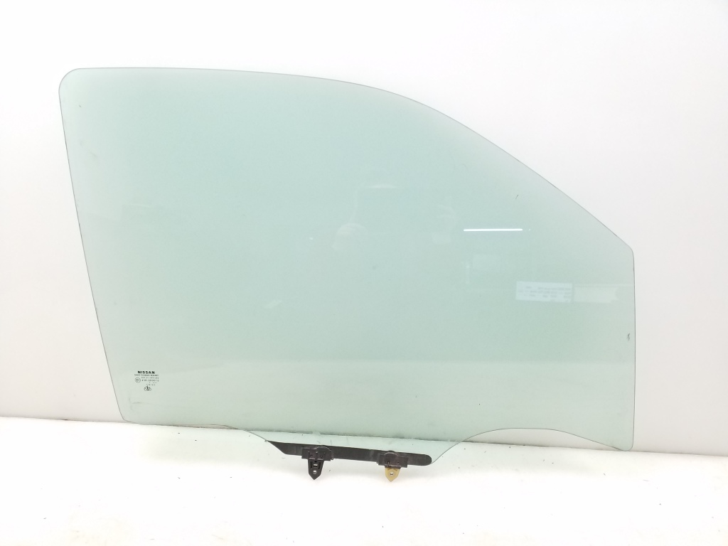 NISSAN NP300 1 generation (2008-2015) Front Right Door Glass 25042879