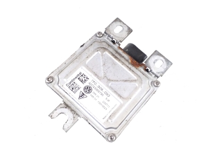  Fuel pump control module 