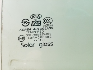  Glass rear side door 