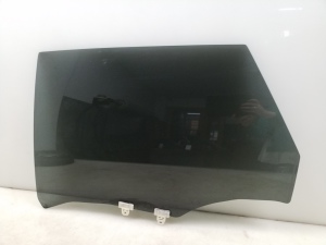 Rear side door glass - 