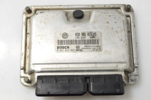 Calculateur moteur - 038906019NS