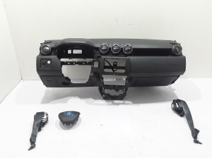 Dashboard and its parts - 278658823R