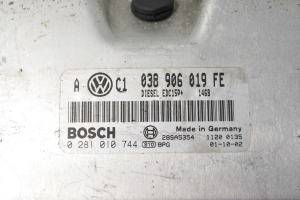Volkswagen Bora (1998–2005) Engine control unit 038906019FE - 4