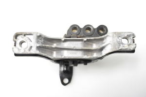 Chevrolet Captiva (2006–2016) Engine mount X04908 - 2