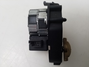 BMW 5 SERIES E39 (1995–2004) Salongi soojenduse klapi mootor 8363797 - 2