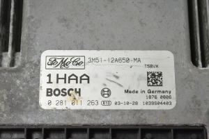 Ford C-MAX (2003–2010) Motorsteuergerät 3M5112A650MA - 2