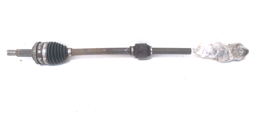 Hyundai ix20 (2010–2026) Front drive shaft and its parts 495011P000 Hyundai ix20 (2010–2026) Front drive shaft and its parts 495011P000