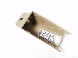 AUDI A8 D3 (2002–2010) Sonstiges Innenraumteil 4E0907637 - 2