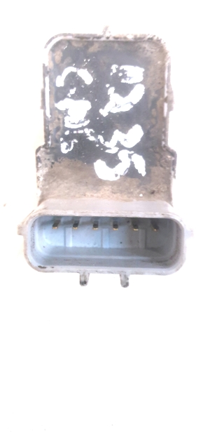 Hyundai ix35 (2009–2015) Capteur de stationnement arrière 9572025000 - 3