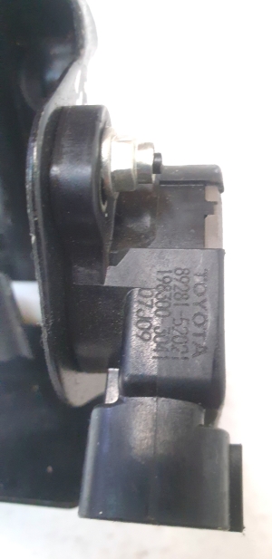 TOYOTA Corola Verso R1 (2004–2009) Gaasipedaal 8928152021 - 2