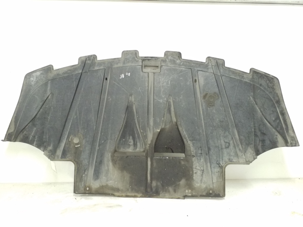 AUDI A6 C4/4A (1994-1997) Right Side Underbody Cover 4A0863821 25043526