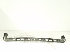 Rear bumper bracket - 3C5807863