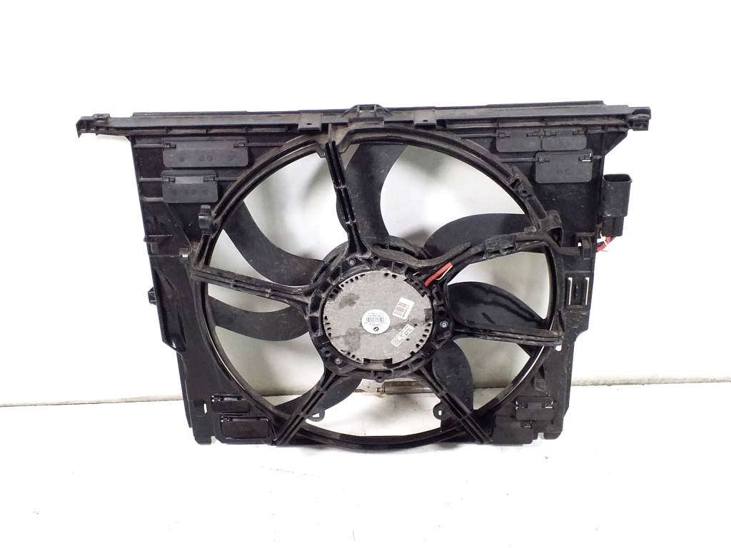 BMW 7 SERIJA F01 (2008–2015) Dzesēšanas ventilators un tā daļas 8509741 BMW 7 SERIJA F01 (2008–2015) Dzesēšanas ventilators un tā daļas 8509741