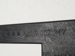 AUDI A8 D4 (2010–2017) Amplificateur d’antenne 4H0907247 - 3